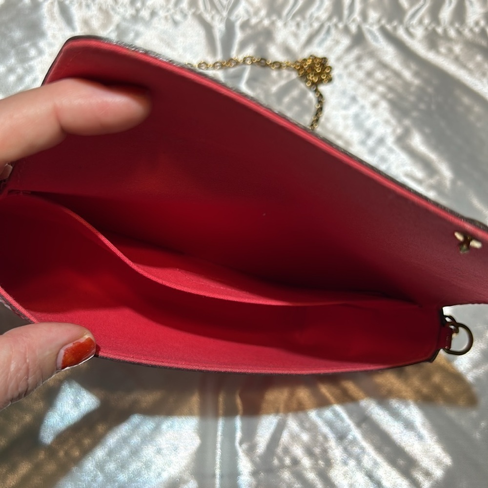 Louis Vuitton Felicie Pochette Rare Pink. Flaw - Picture 13 of 17